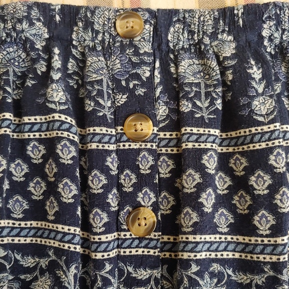 American Eagle Off the Shoulder Blouse - Picture 2 of 4